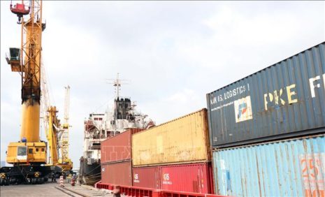 Ngành logistics đón bắt cơ hội